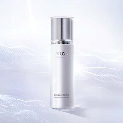 金沙9001cc以诚为本靓白晶钻光透焕肤乳